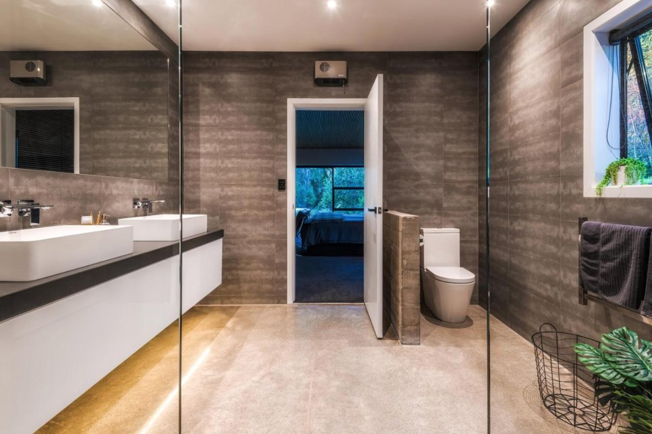 Bridle Path Retreat - Christchurch Holiday Homes المظهر الخارجي الصورة