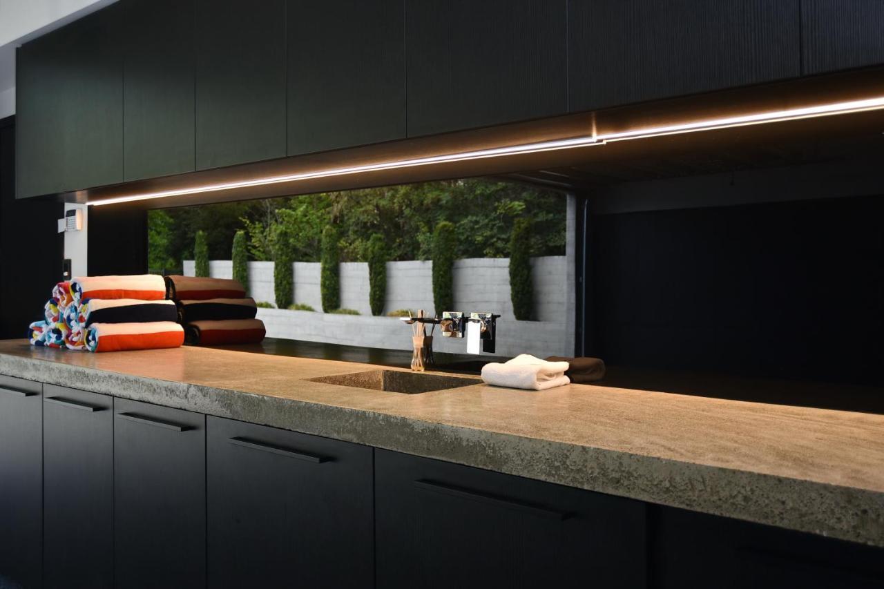 Bridle Path Retreat - Christchurch Holiday Homes المظهر الخارجي الصورة
