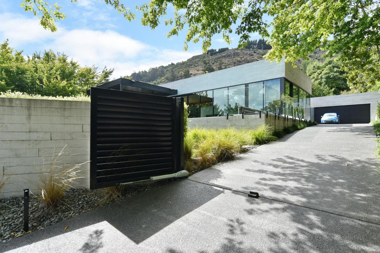 Bridle Path Retreat - Christchurch Holiday Homes المظهر الخارجي الصورة