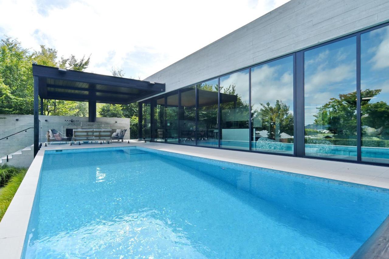 Bridle Path Retreat - Christchurch Holiday Homes المظهر الخارجي الصورة